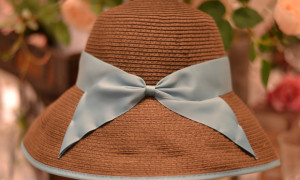 hat blue